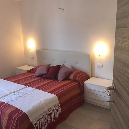 Guest House Montenegro La Spezia Exterior foto